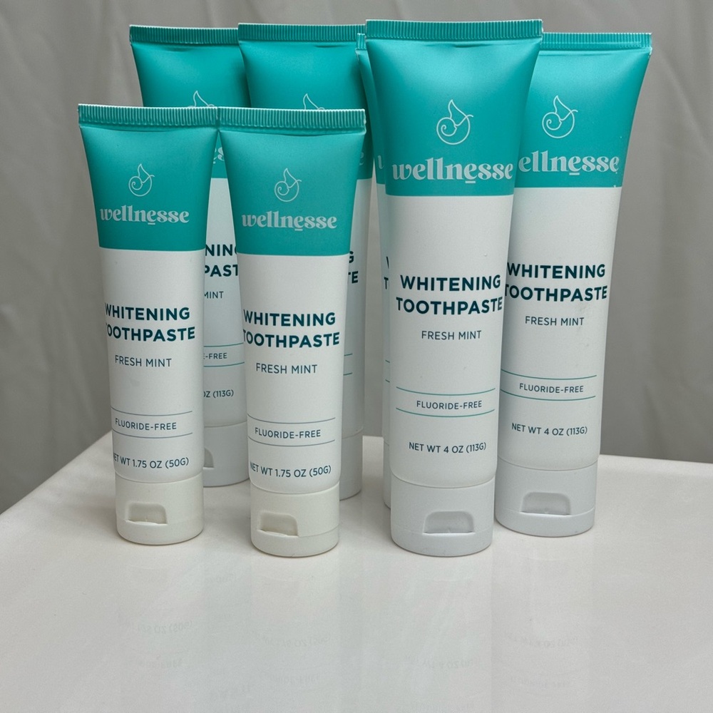 Wellnesse Whitening Toothpaste x5 (4oz) + x2 (1.75oz)